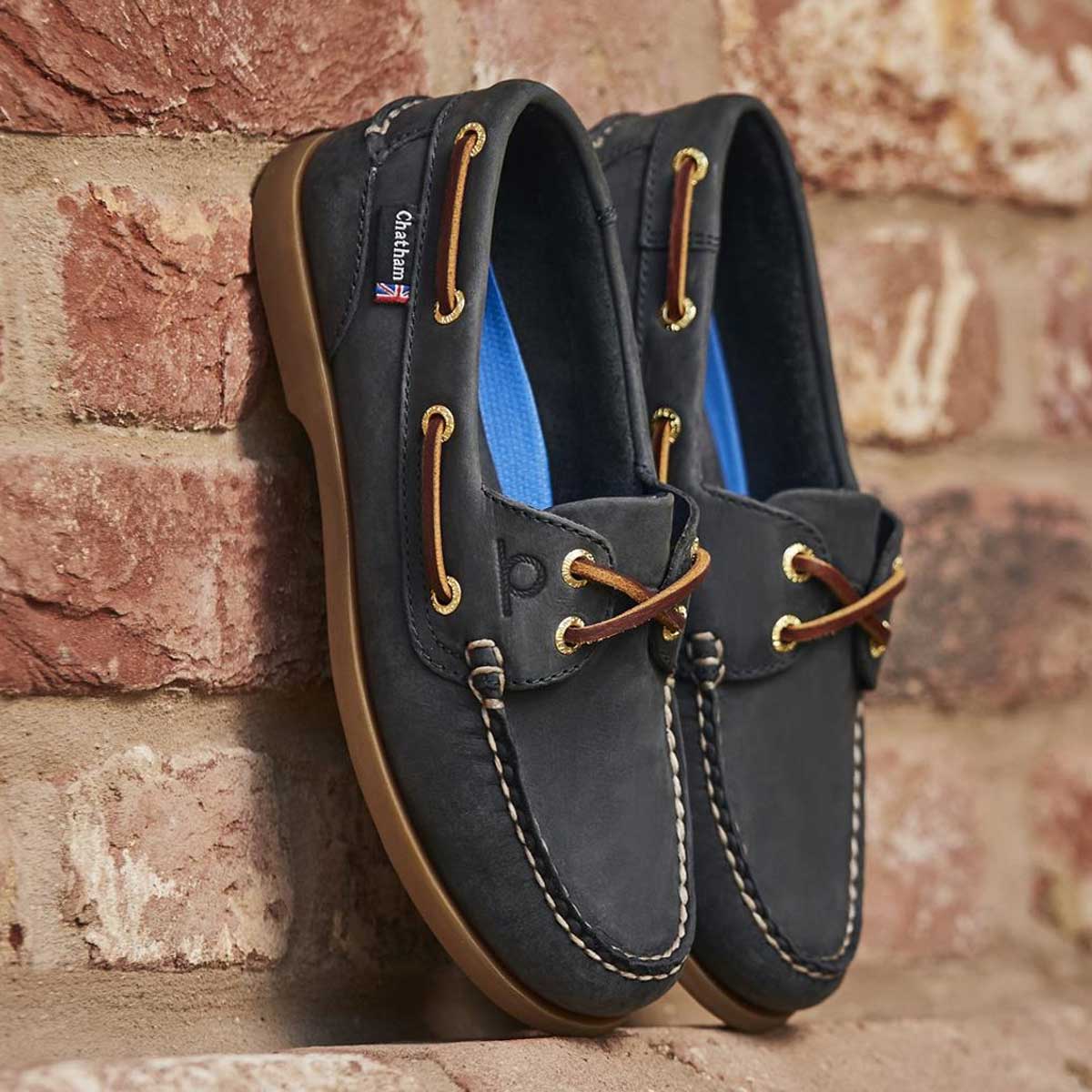 CHATHAM Ladies Deck II G2 Leather Boat Shoes - Blue - Image 2