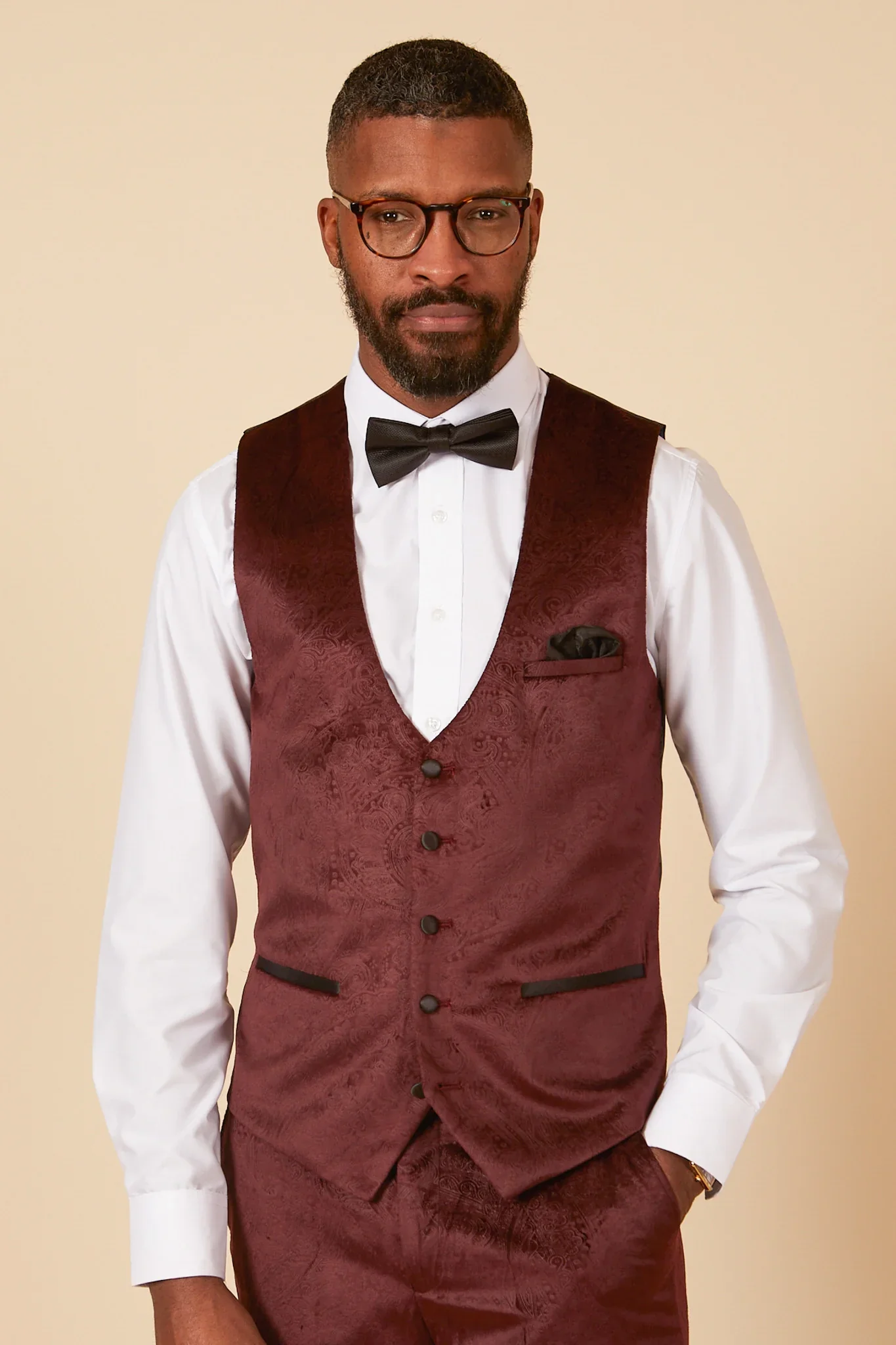 60% OFF - MARC DARCY Men's Simon Velvet Jacquard Waistcoat - Wine - Size: UK 38