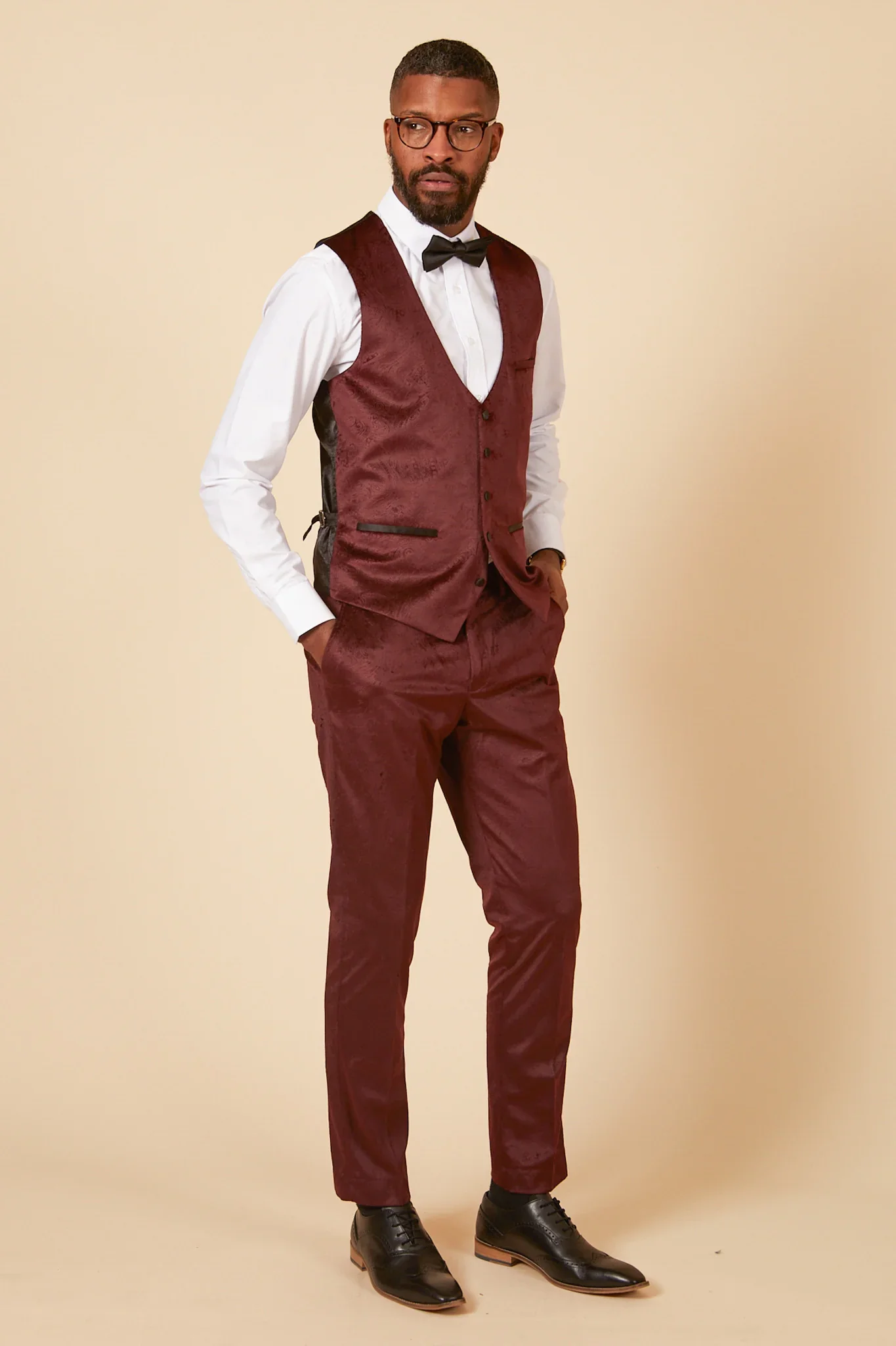 60% OFF - MARC DARCY Men's Simon Velvet Jacquard Waistcoat - Wine - Size: UK 38 - Image 5