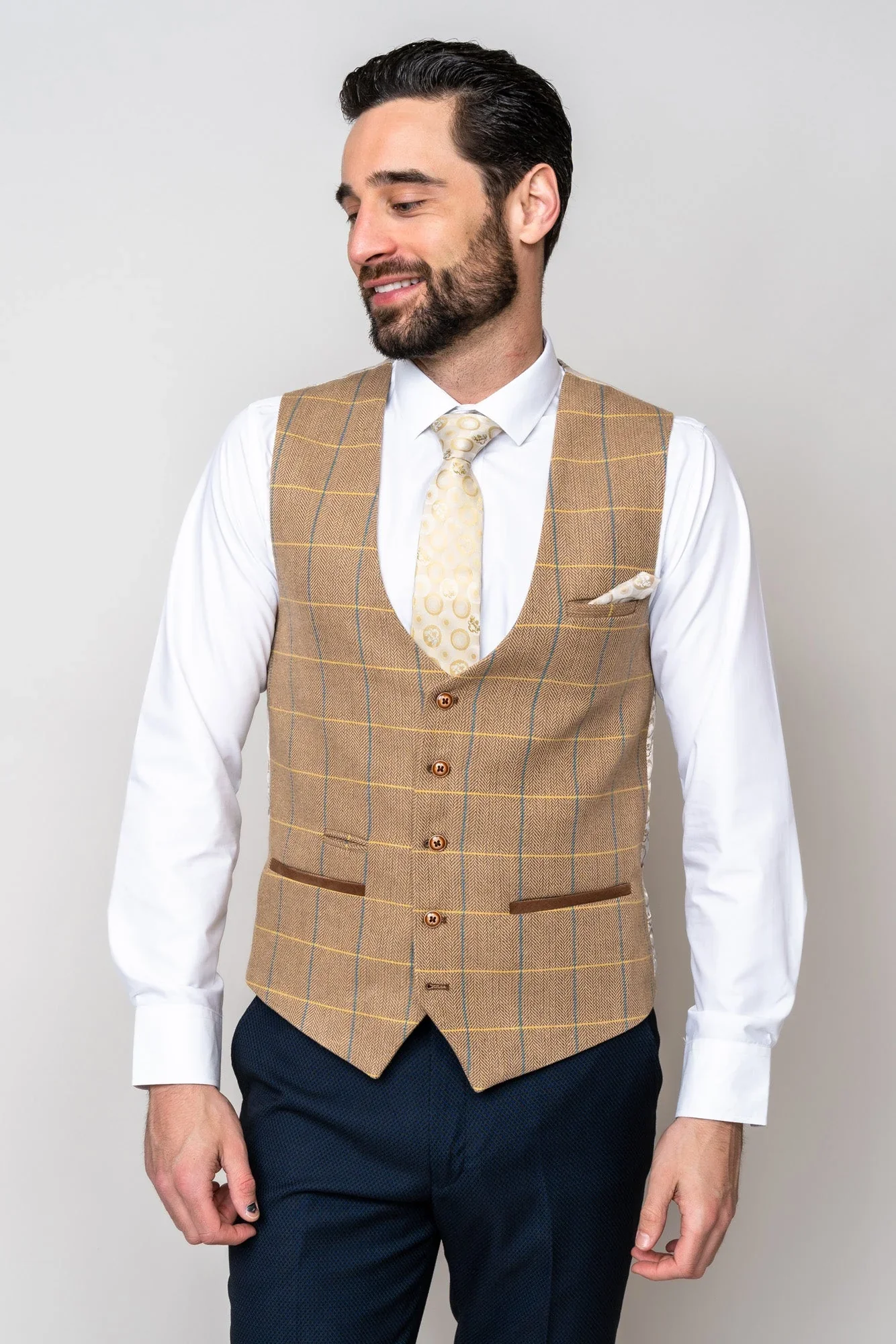 60% OFF - MARC DARCY Men's DX8 Single Breasted Waistcoat - Oak Check - Size: UK 48