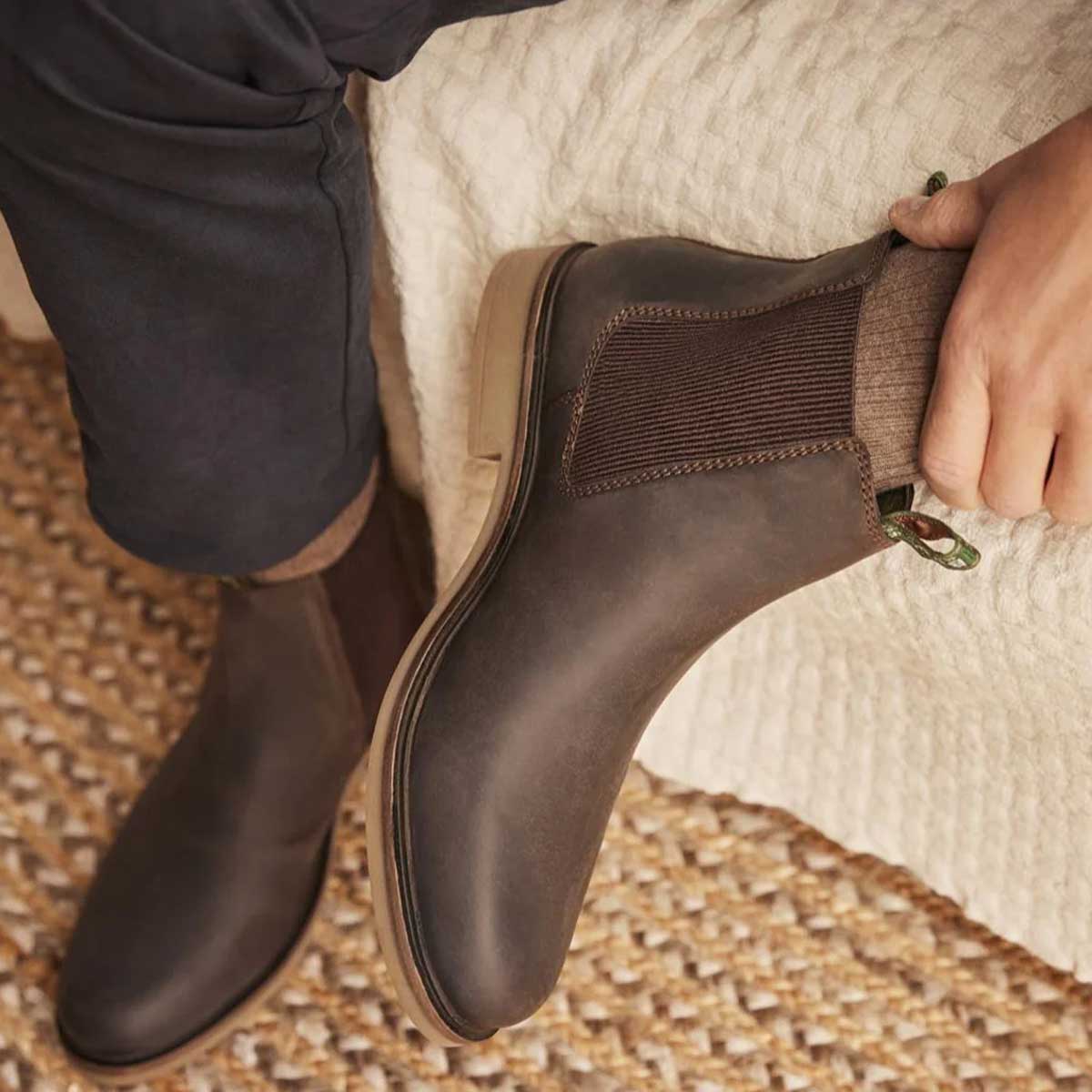 BARBOUR Farsley Chelsea Boots - Mens - Choco Brown - Image 2