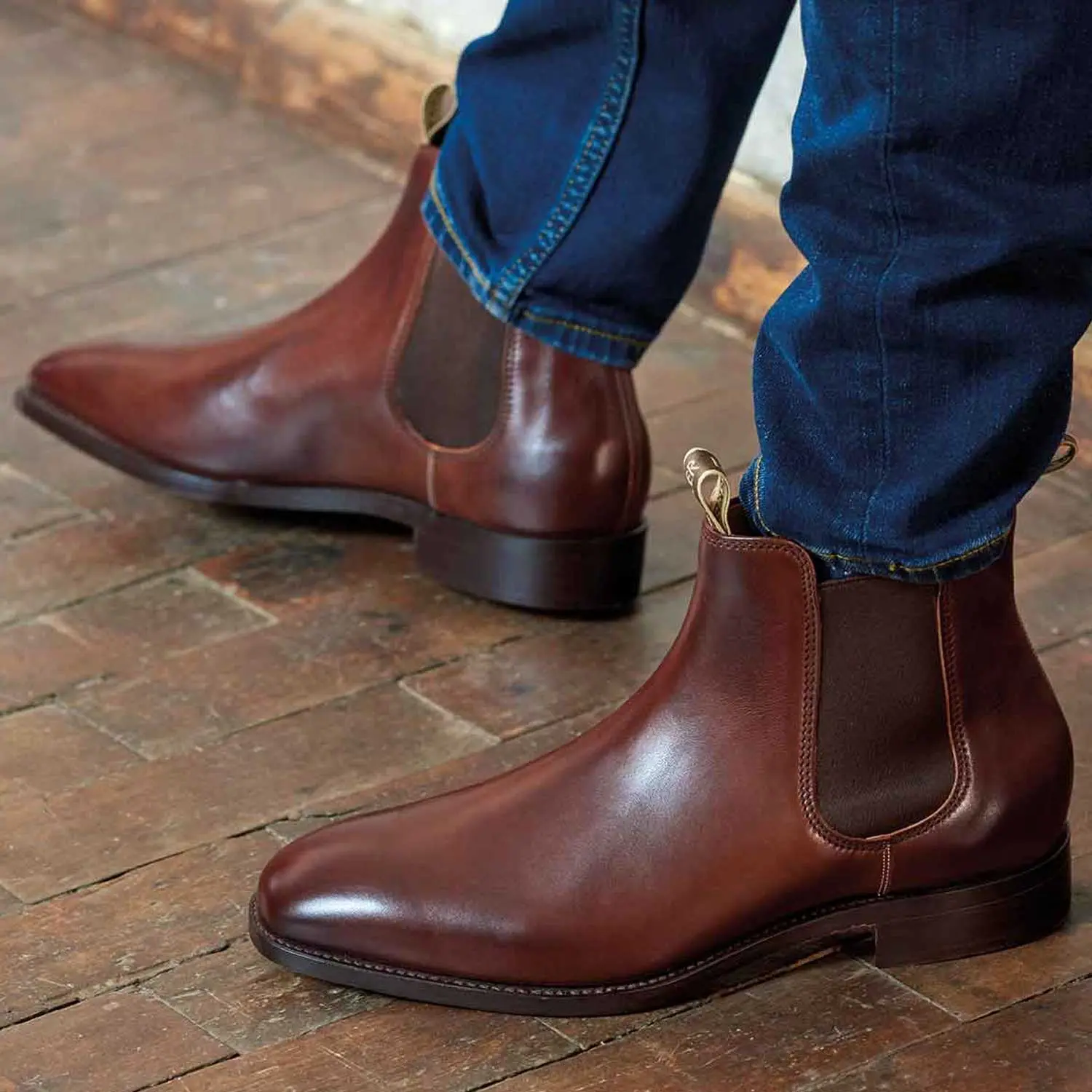 BARKER Mansfield Chelsea Boots - Mens - Walnut Calf - Image 2