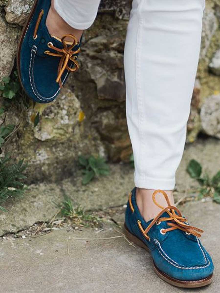 CHATHAM Ladies Lyme G2 Leather Boat Shoes - Navy - Image 2