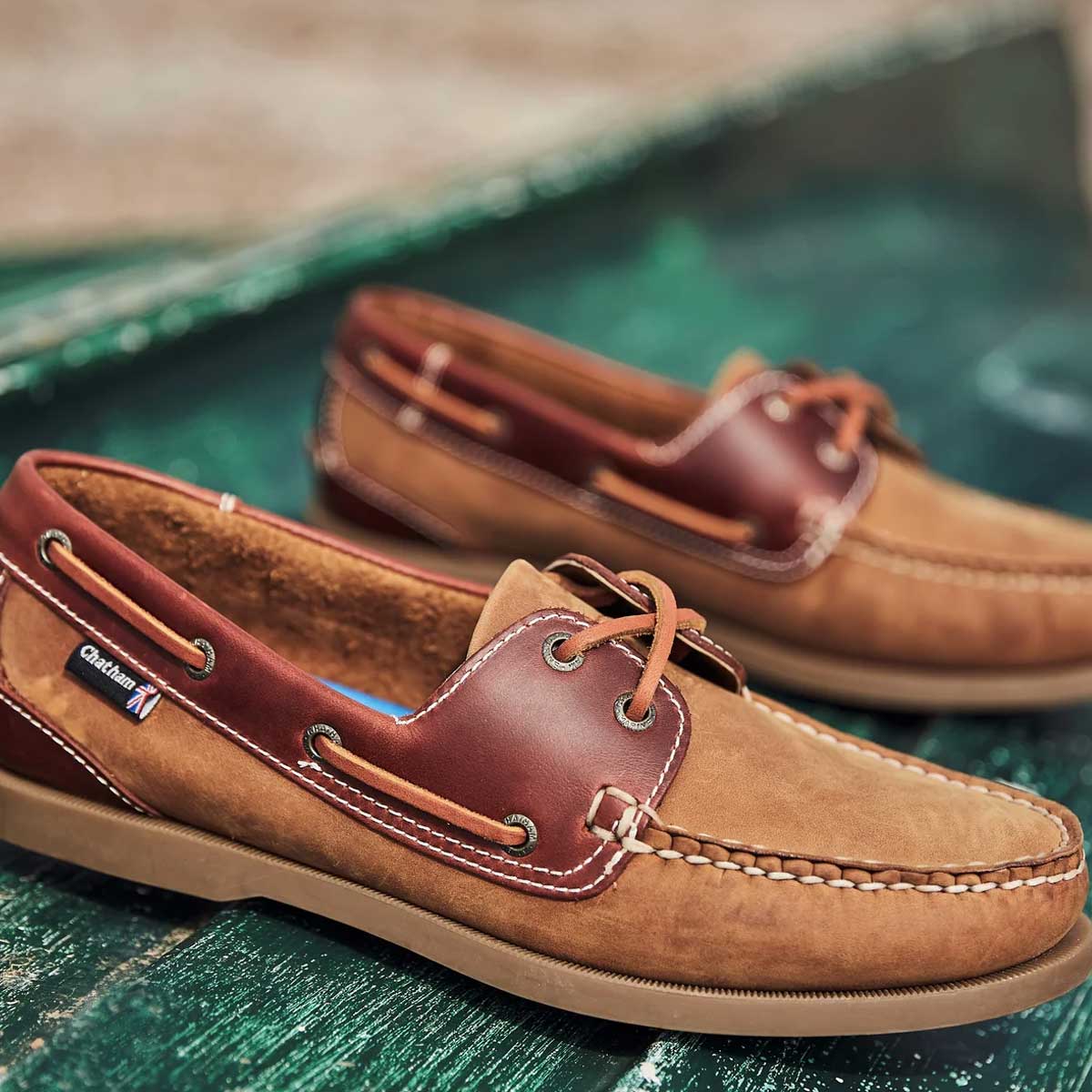 CHATHAM Mens Bermuda II G2 Leather Boat Shoes - Walnut/Seahorse - Image 2