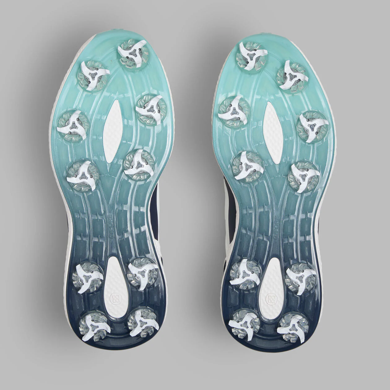 G/FORE MG4+ O2 G/Lock Softspike Women’s Golf Shoes - Snow / Twilight - Image 5