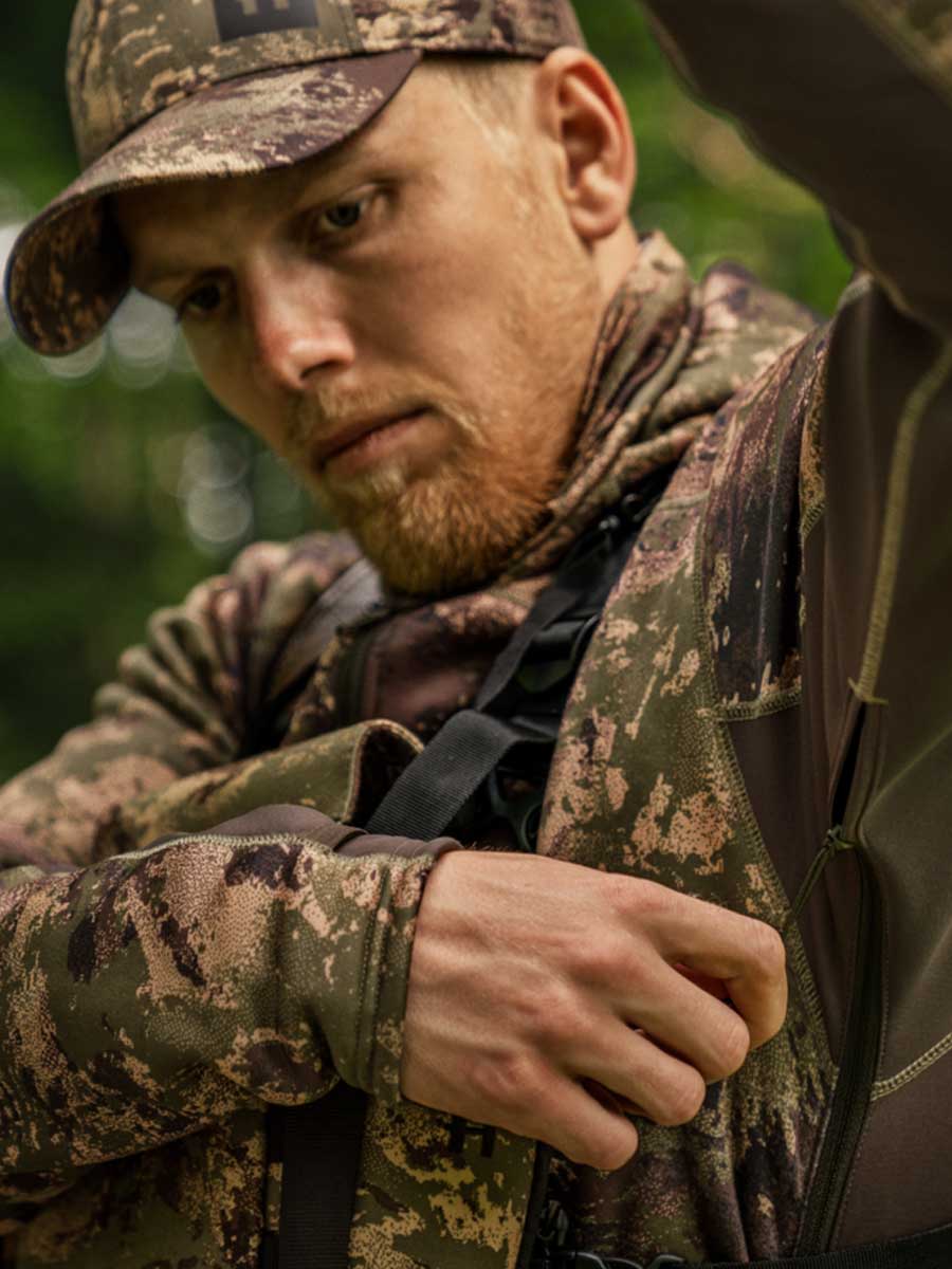 HARKILA Deer Stalker Camo Fleece Hoodie - Mens - AXIS MSP Forest - Image 2