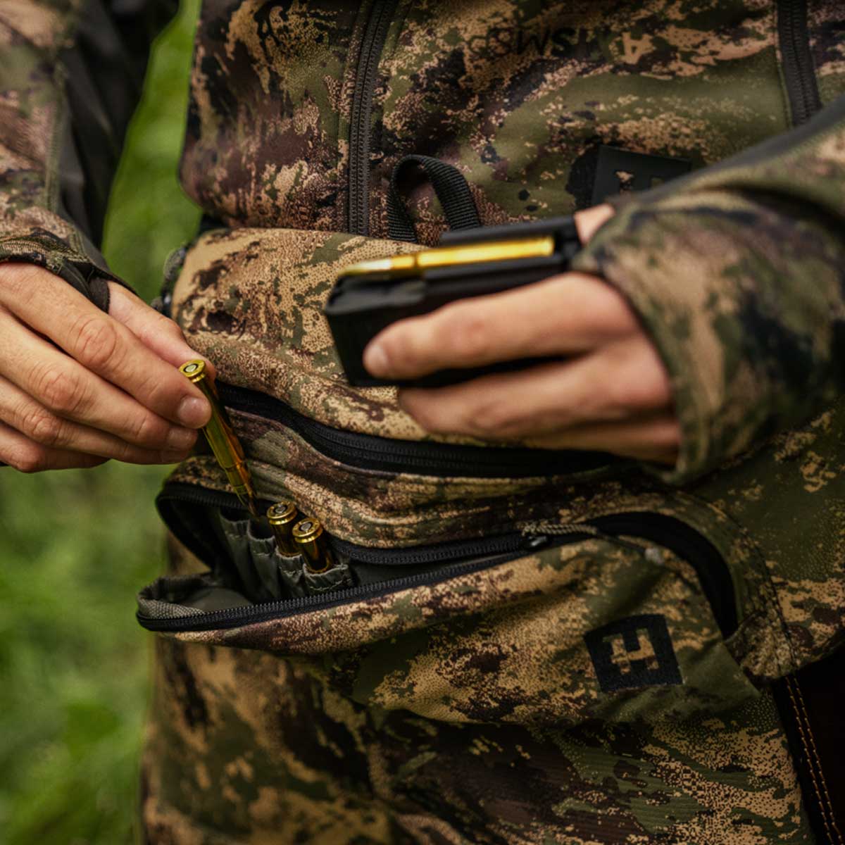 HARKILA Deer Stalker Waist Bag - Camo AXIS MSP Forest Green - Image 2