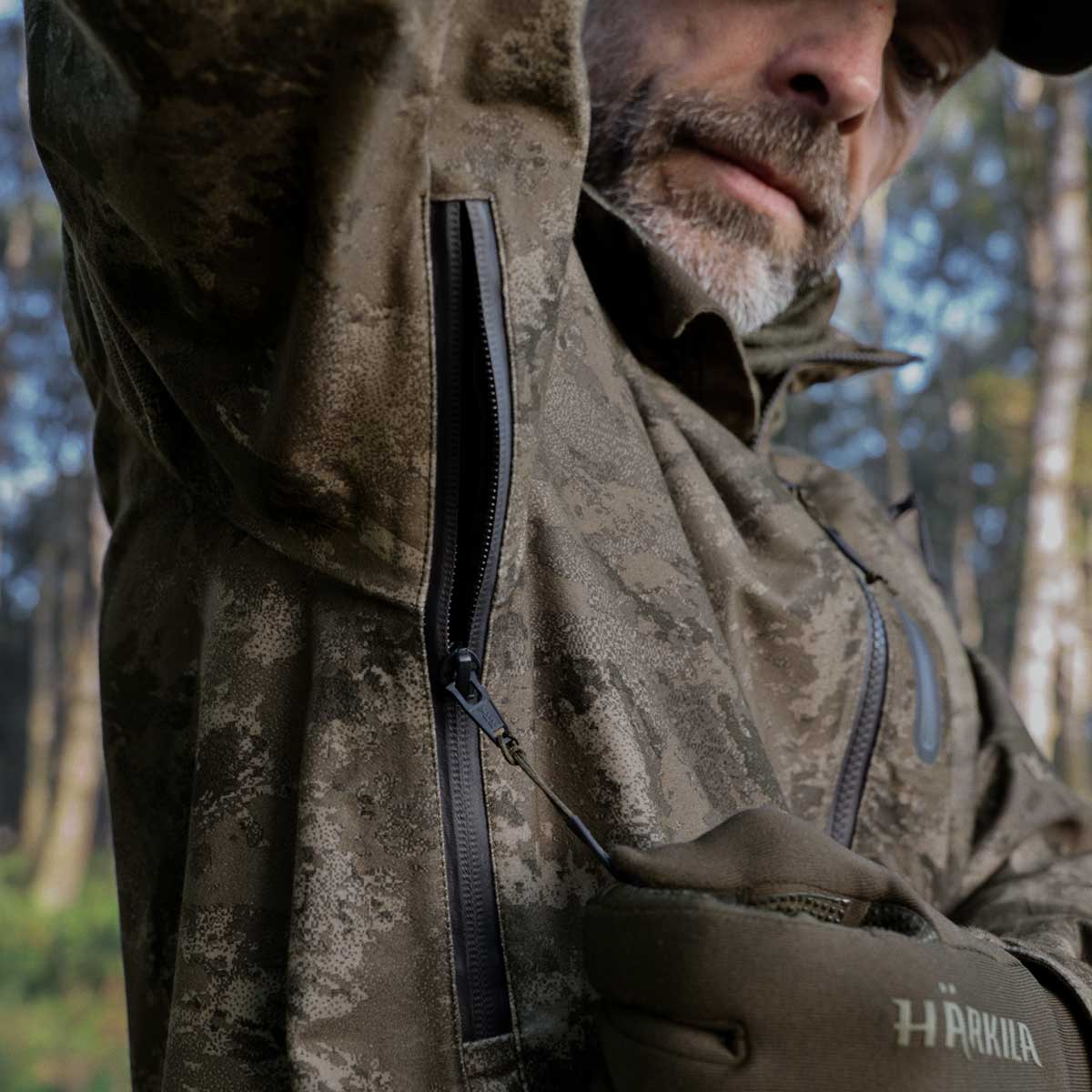 HARKILA Forest Hunter GTX Jacket - Mens – AXIS MSP Darkwood Camo - Image 10