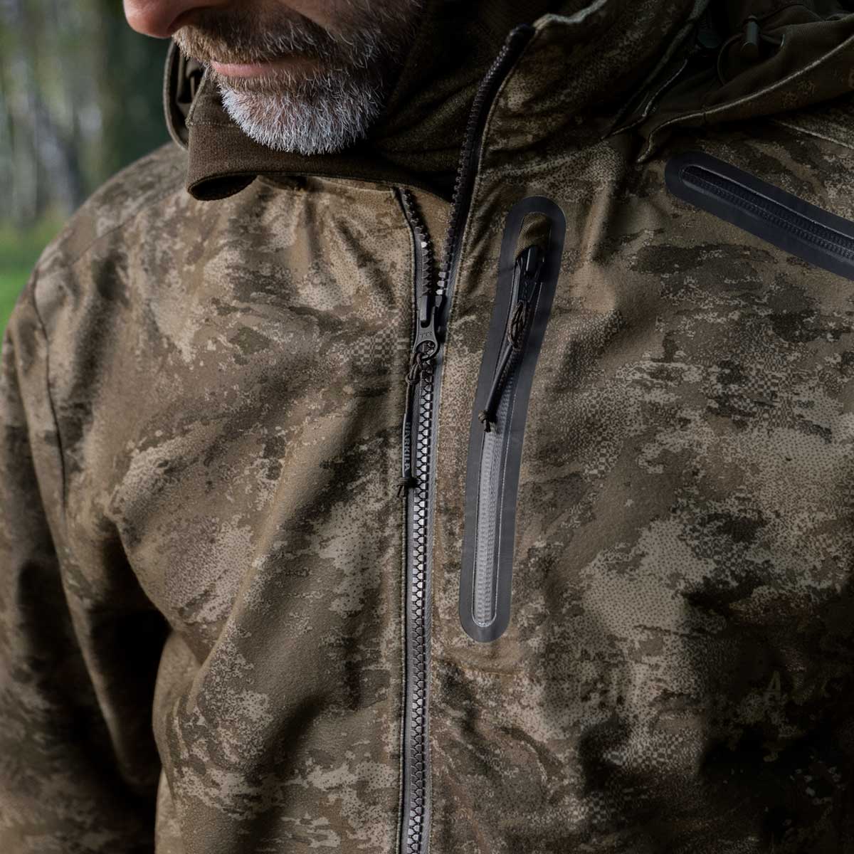 HARKILA Forest Hunter GTX Jacket - Mens – AXIS MSP Darkwood Camo - Image 3