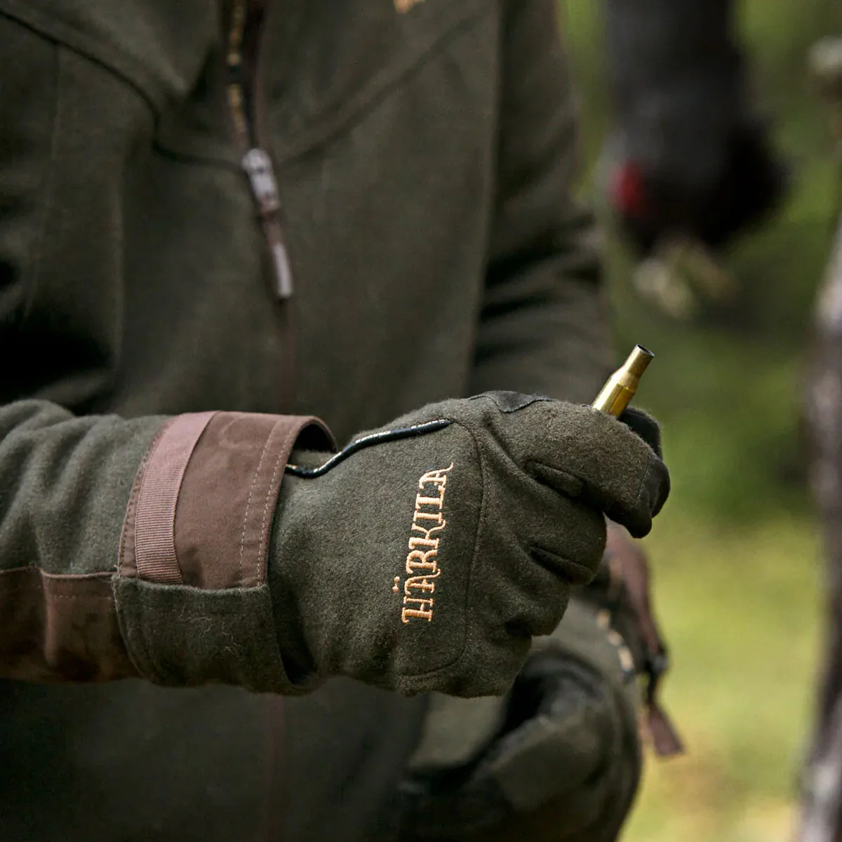 HARKILA Metso Active Gloves - Willow Green - Image 3