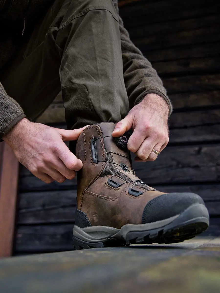 HARKILA Reidmar Mid 2.0 GTX Boots - U-turn Wire Lacing System - Mens - Dark Brown - Image 2