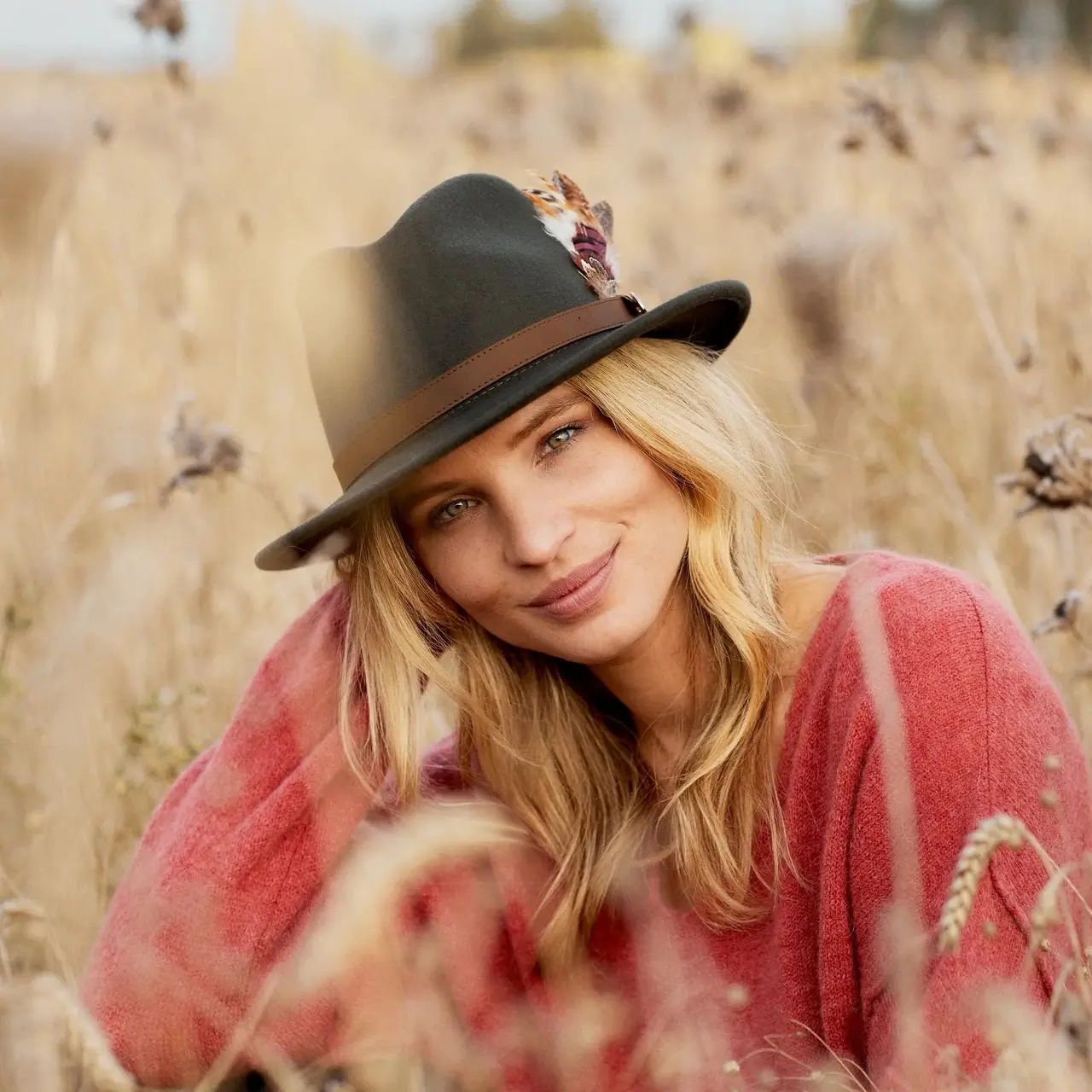 HICKS & BROWN Ladies Suffolk Fedora Hat - Gamebird Feather - Olive - Image 4