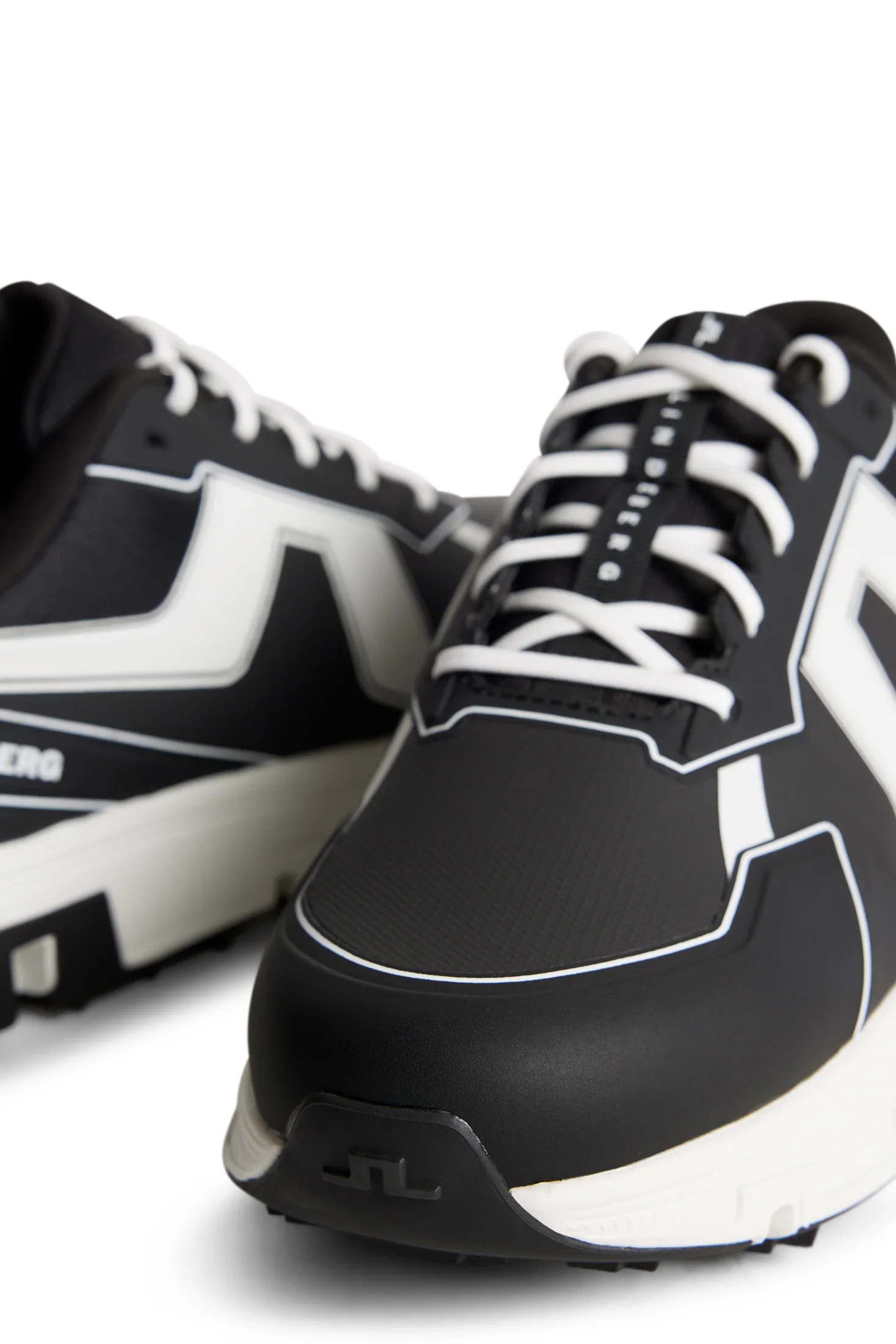 J.LINDEBERG Vent 500 SE Golf Sneaker - Men's - Black - Image 3