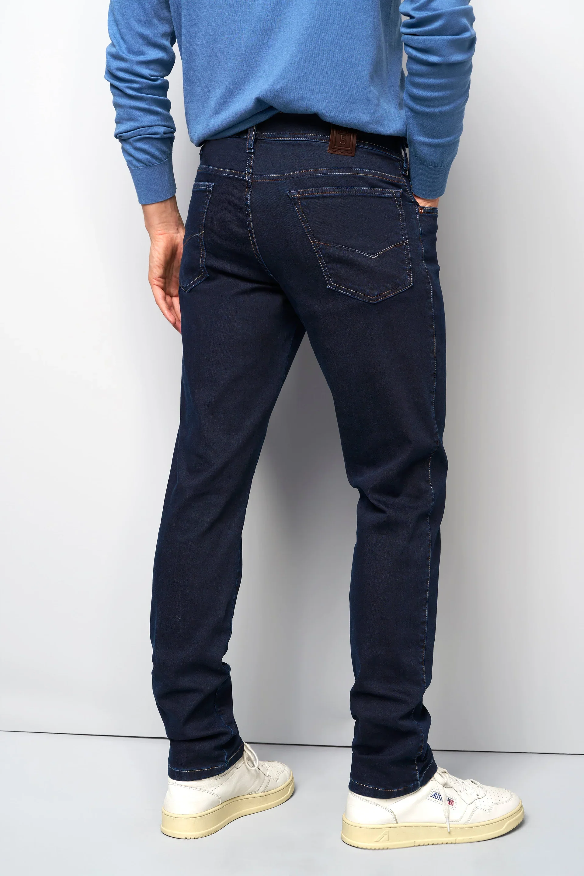 MEYER M5 Jeans – 6288 Modern Fit – Multicolour Stitch Super Stretch Denim – Overdyed Dark Blue - Image 3