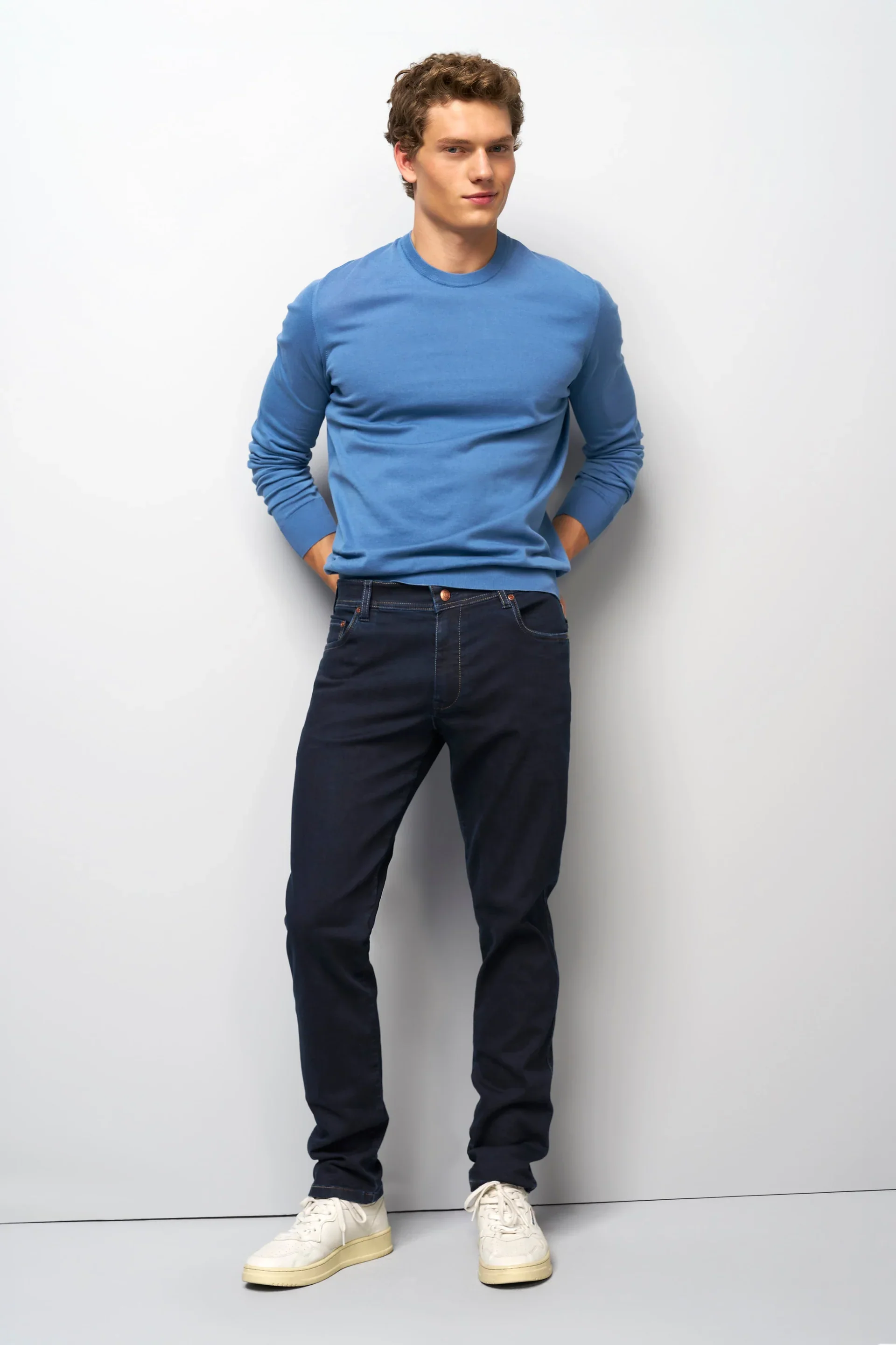MEYER M5 Jeans – 6288 Modern Fit – Multicolour Stitch Super Stretch Denim – Overdyed Dark Blue - Image 4