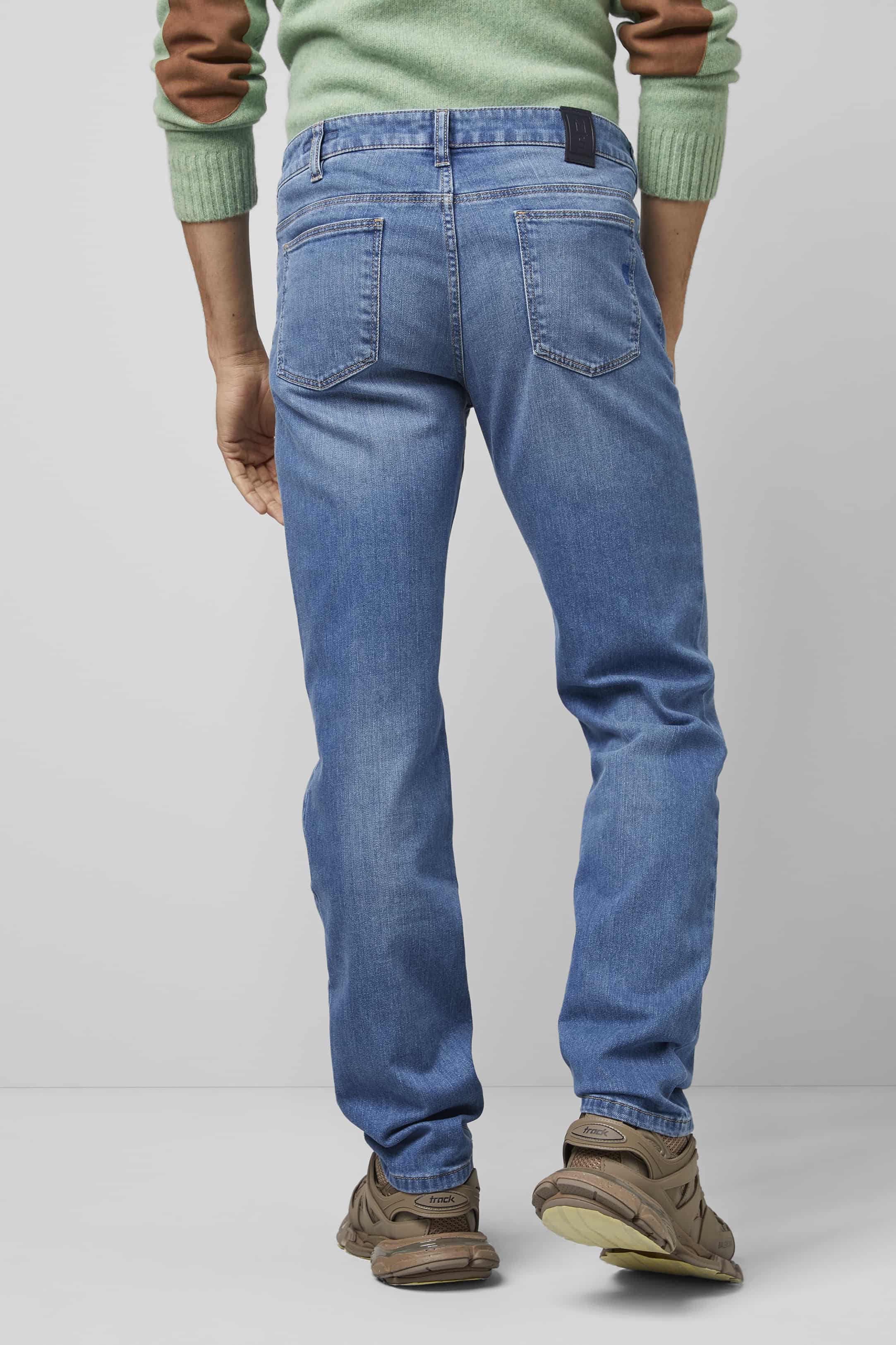 MEYER M5 Jeans - 6209 Regular Fit - Fairtrade Stretch Denim - Light Blue - Image 4