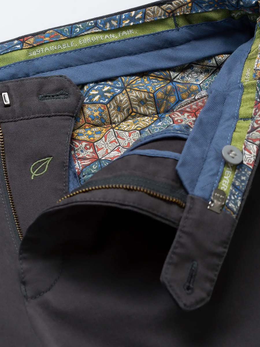 MEYER Oslo Trousers - 316 Luxury Cotton Chinos - Charcoal - Image 6
