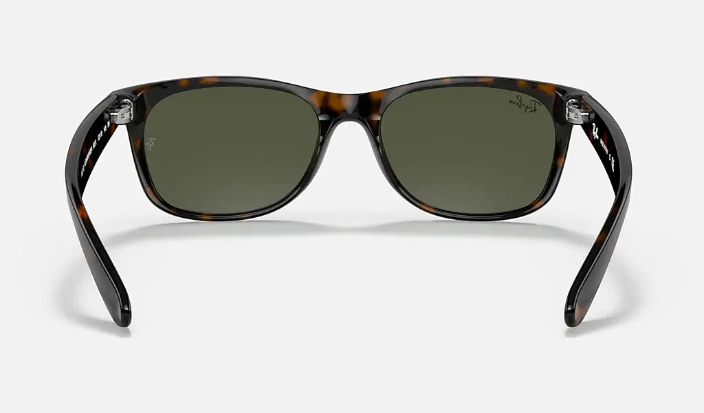 RAY-BAN New Wayfarer Classic Sunglasses - Tortoise - Crystal Green Lens - Image 5