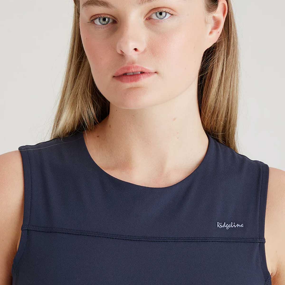 RIDGELINE Ladies Infinity Crop Top - Navy - Image 9