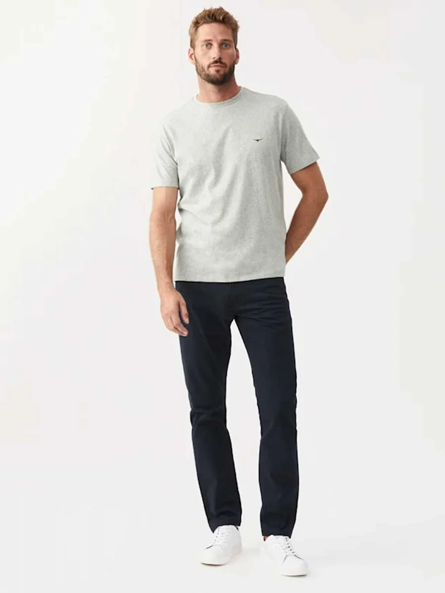 RM WILLIAMS Parson T-Shirt - Men's Crew Neck - Grey Marle - Image 4