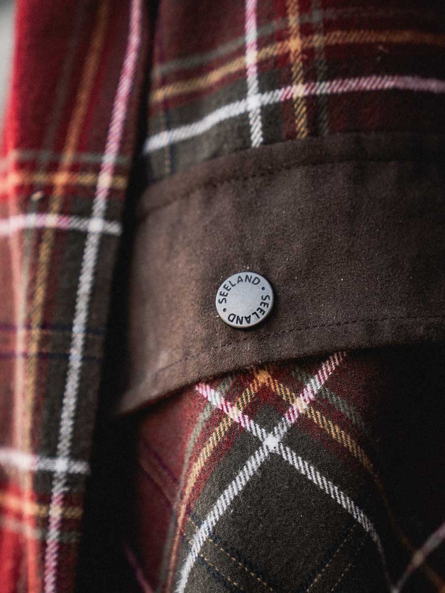 SEELAND Banff Shirt - Mens - Red Check - Image 4