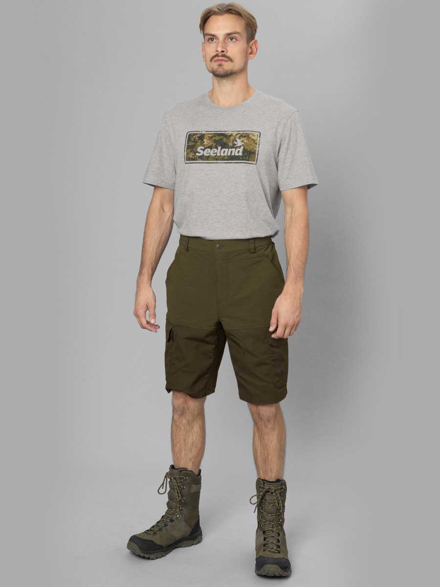SEELAND Elm Shorts - Mens - Light Pine/Grizzly Brown - Image 3