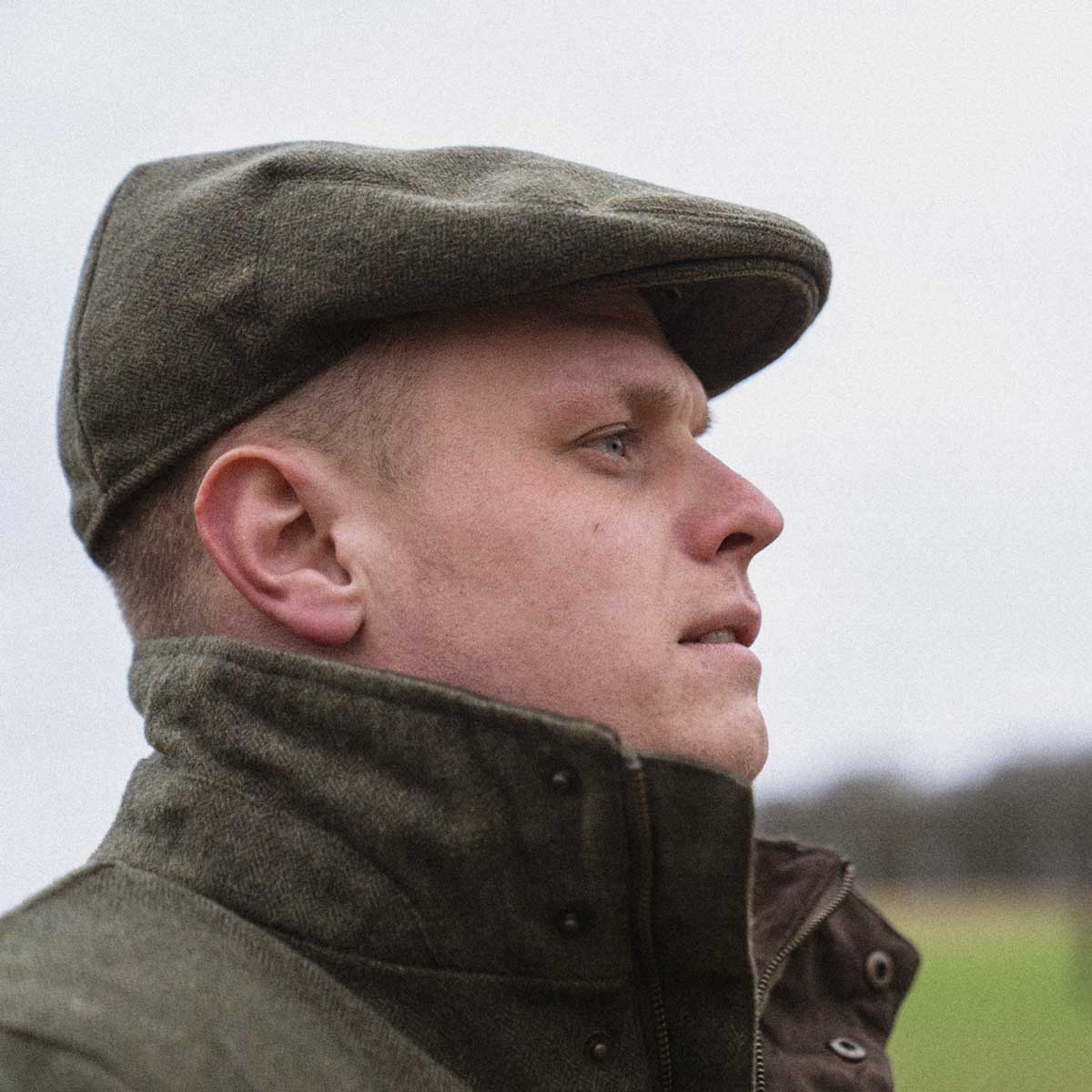SEELAND Hillside Sixpence Flat Cap - Moss Green - Image 2