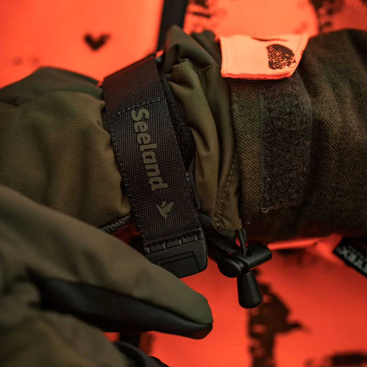 SEELAND Trigger Fold-Back Gloves - Pine Green - Image 8