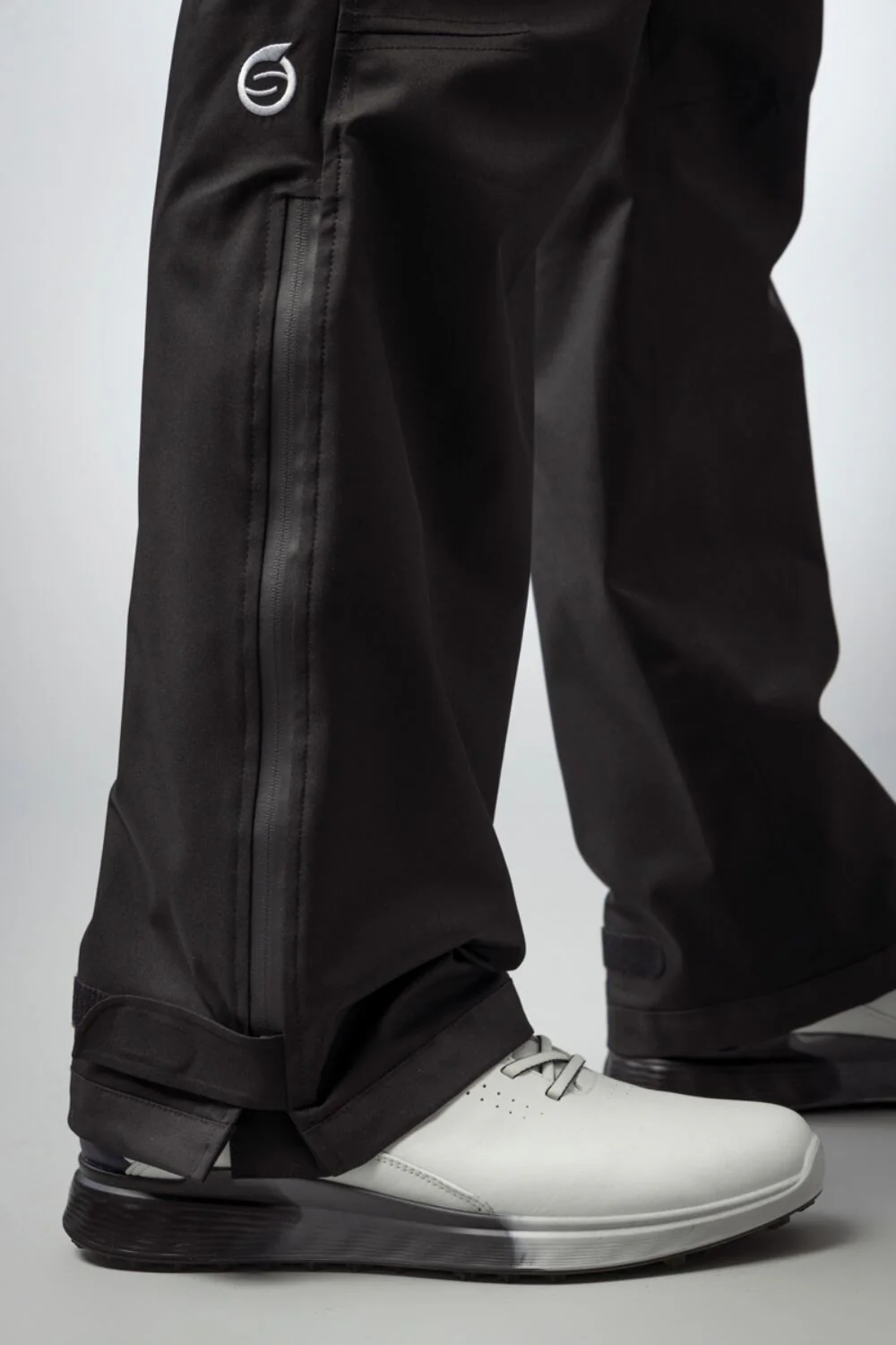 SUNDERLAND Quebec Lightweight Waterproof Golf Trousers - Men's - Navy - Image 3