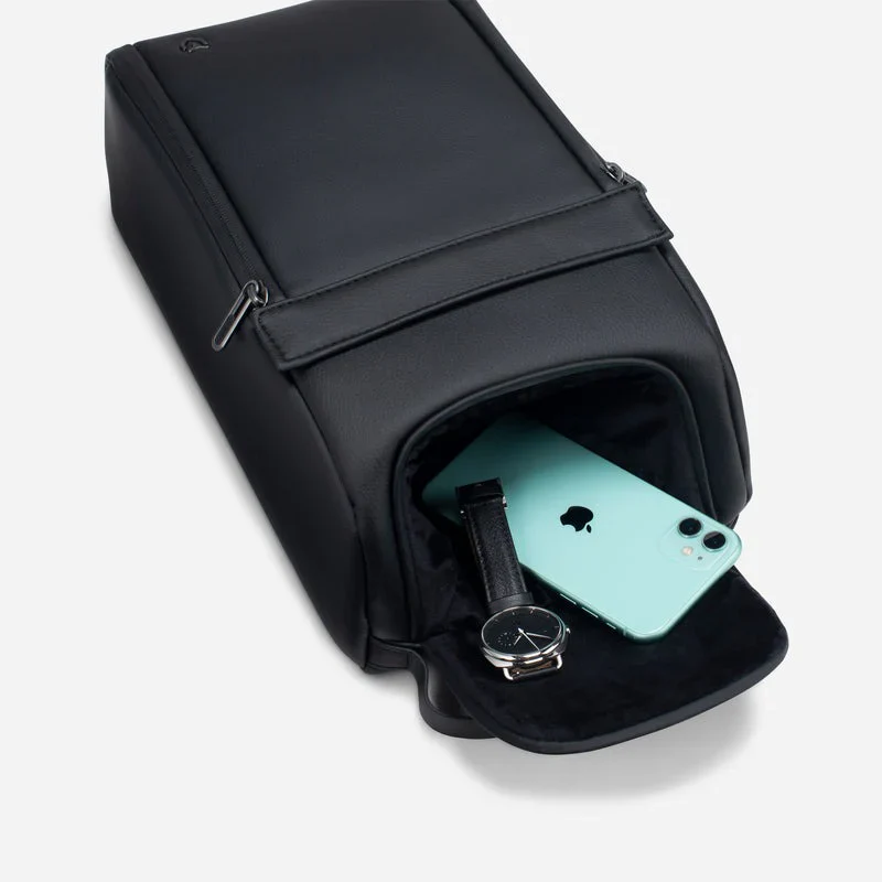 VESSEL Greenside Shag Bag - Pebbled Black - Image 5