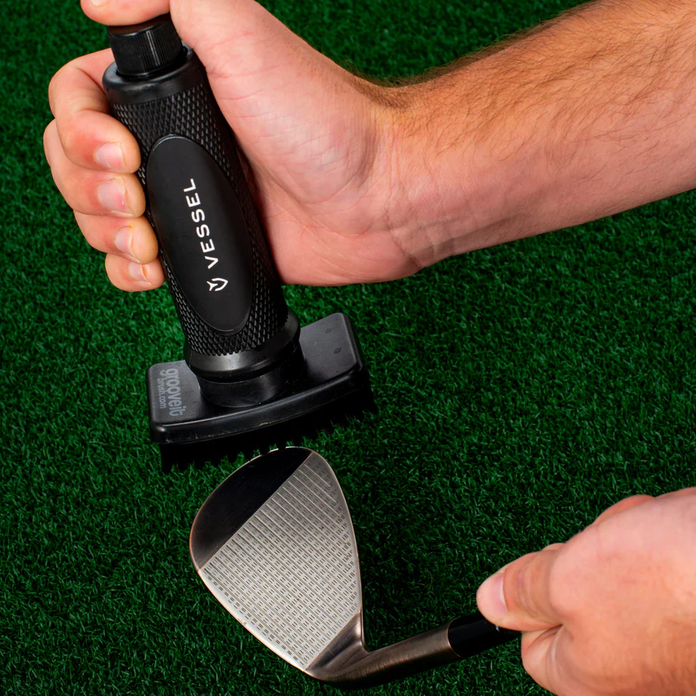 VESSEL x GrooveIt Golf Club Brush - Image 2