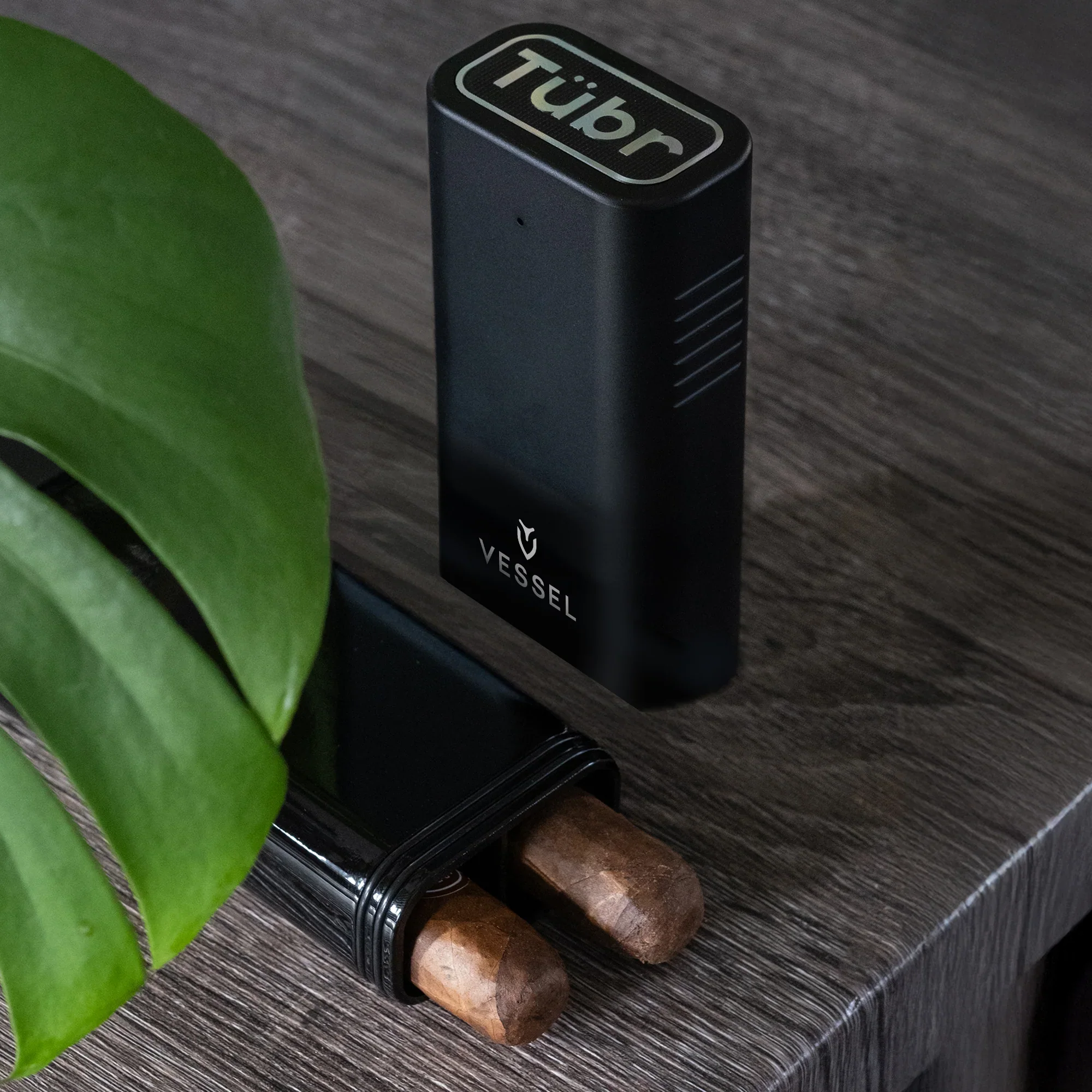 VESSEL x Tübr Gordo Alümen Cigar Case – Black - Image 2