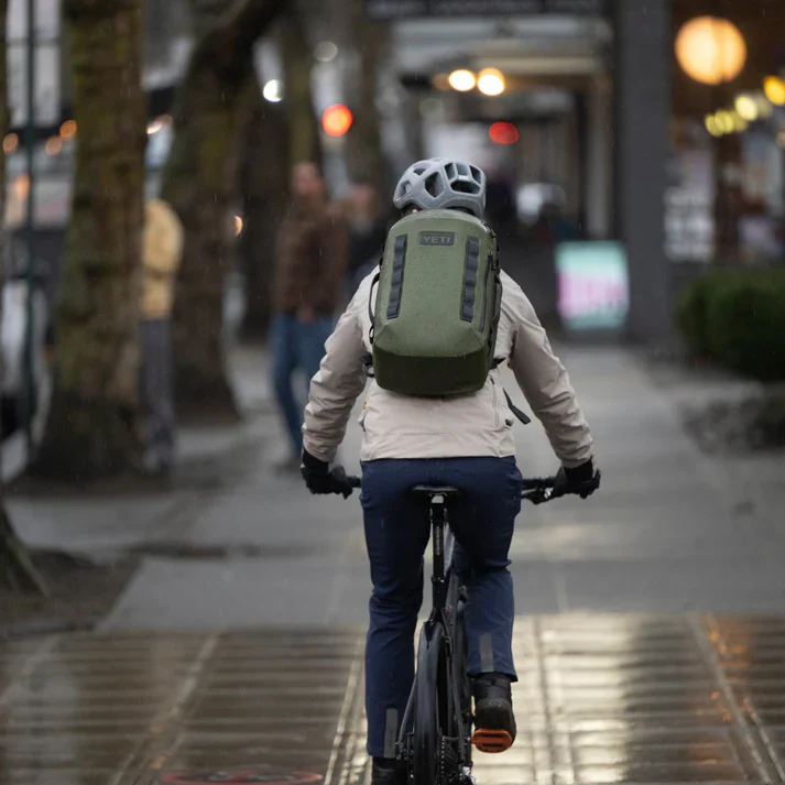 YETI Cayo 25L All‑Weather Backpack - Olive - Image 3