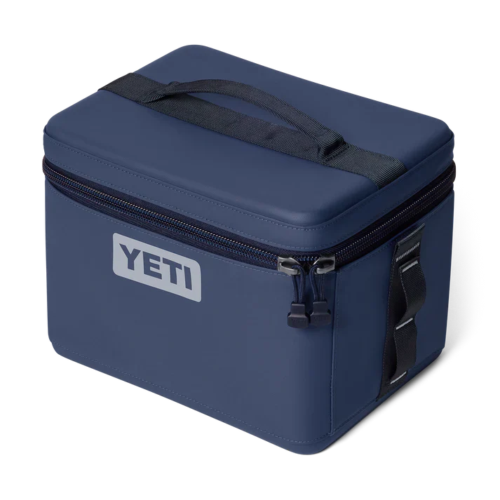 YETI Daytrip 9L Lunch Box - Classic Navy - Image 3