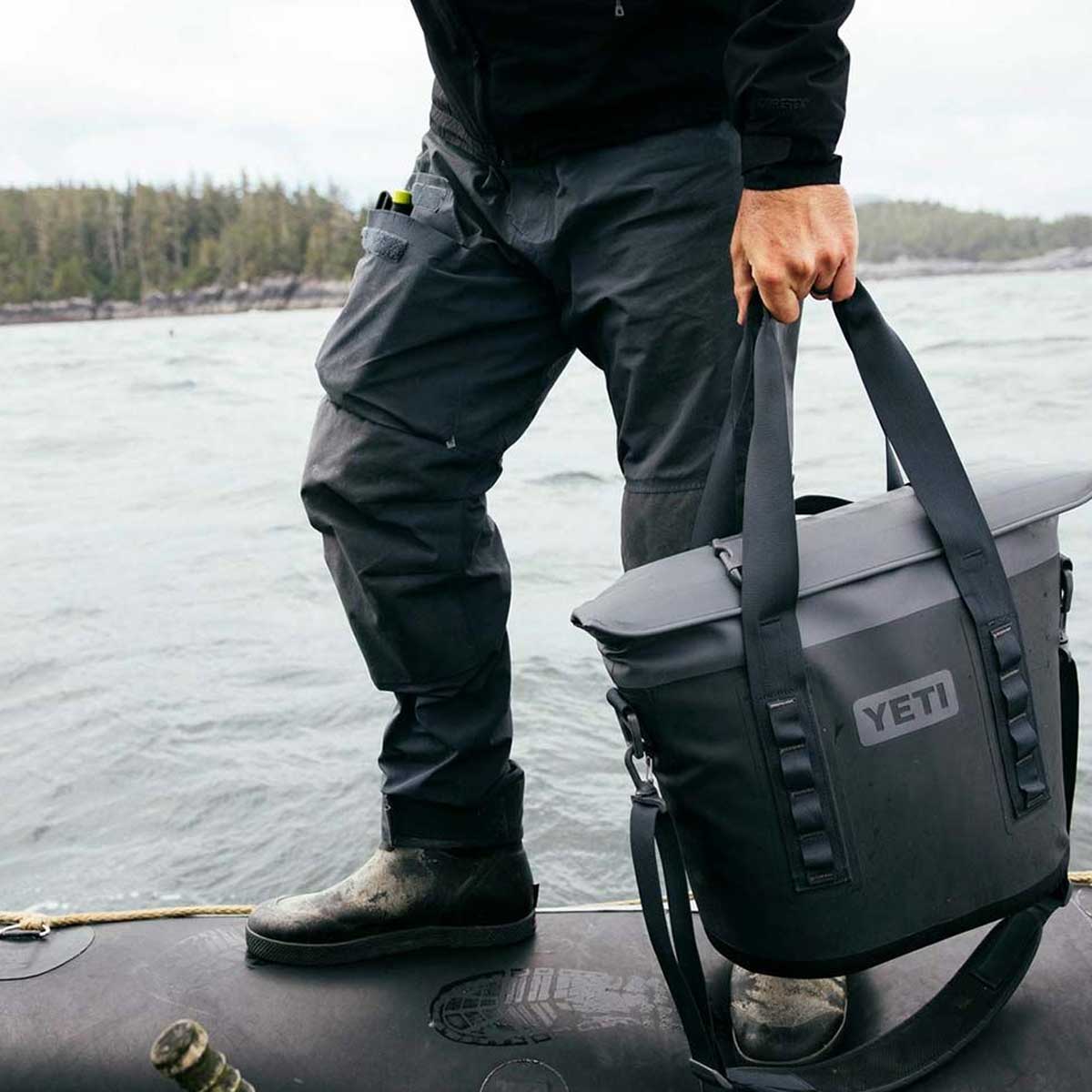 YETI Hopper M15 Soft Cooler Bag - Charcoal - Image 2