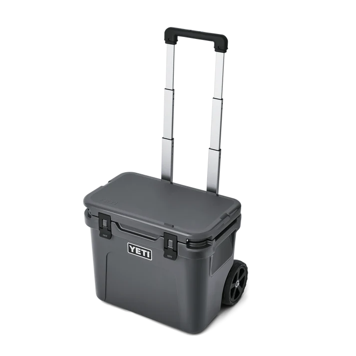 YETI Roadie 32 Wheeled Cooler Box – Charcoal