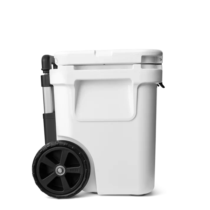 YETI Roadie 32 Wheeled Cooler Box – White - Image 8
