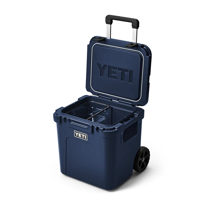 YETI Roadie 48 Wheeled Cooler Box – Navy - Image 4