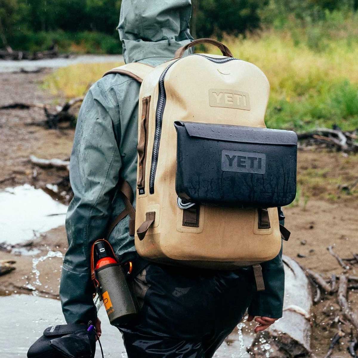 YETI Sidekick Dry 3L Gear Case - Classic Navy - Image 9